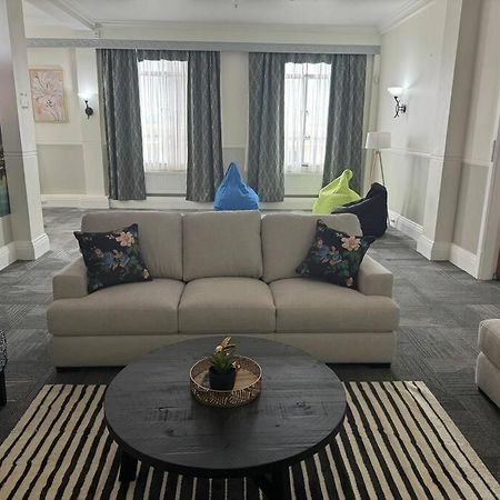4 Large Bedroom Apartment In The City Hastings Buitenkant foto