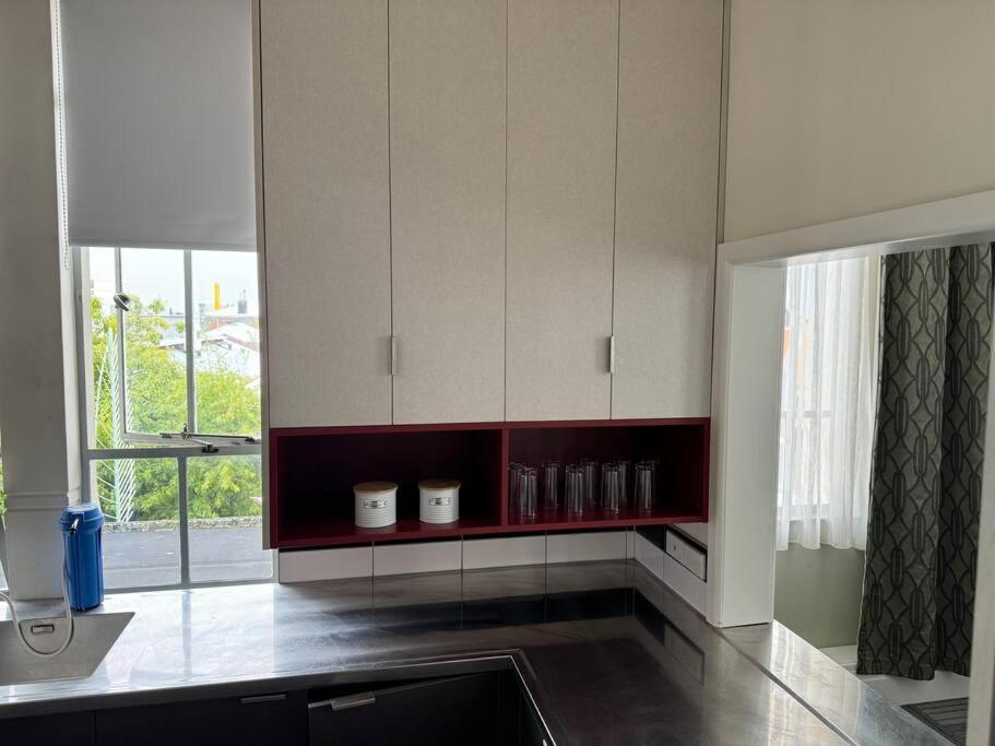 4 Large Bedroom Apartment In The City Hastings Buitenkant foto