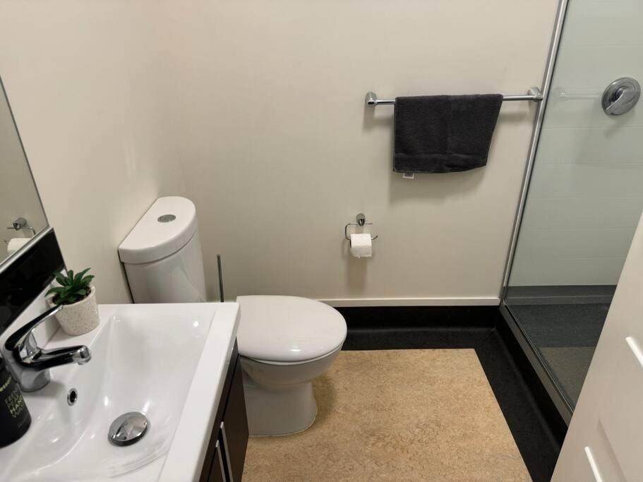 4 Large Bedroom Apartment In The City Hastings Buitenkant foto
