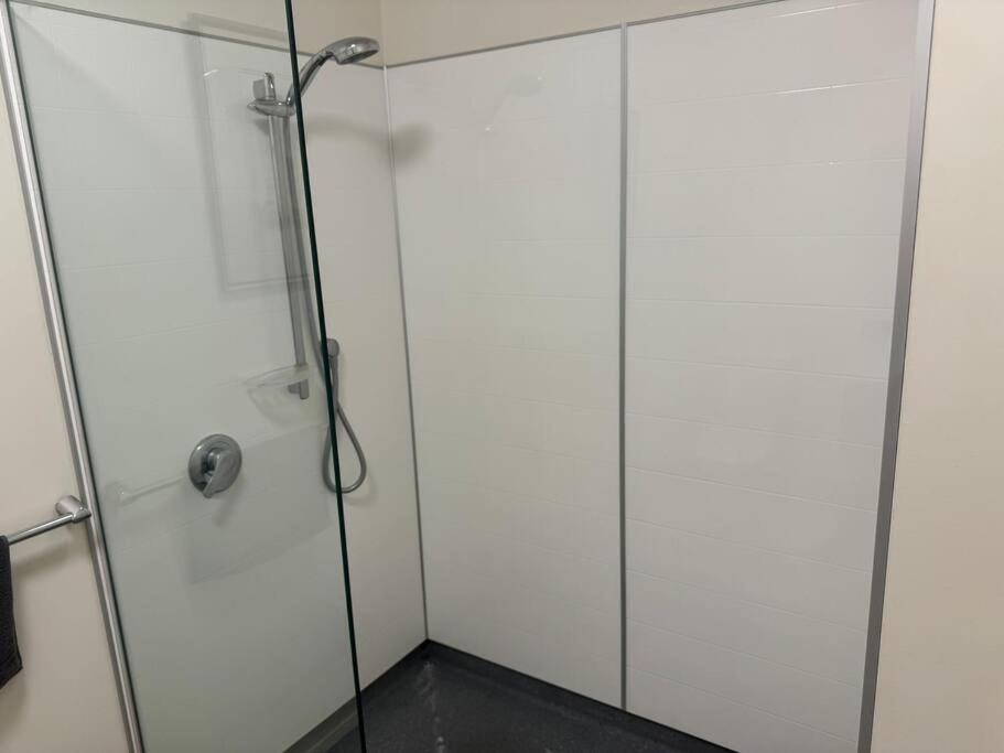 4 Large Bedroom Apartment In The City Hastings Buitenkant foto